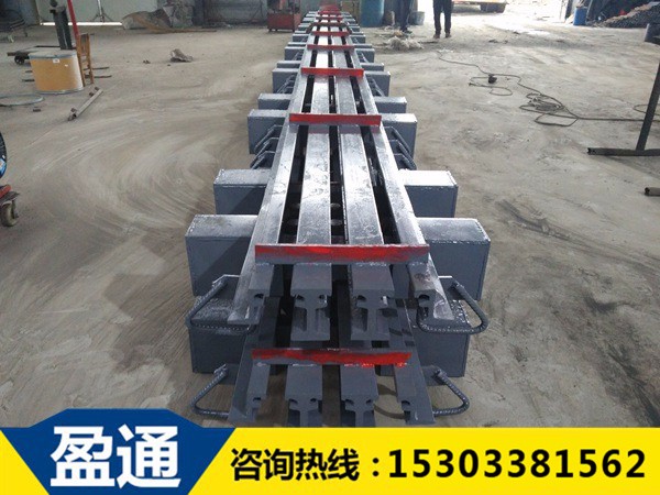 廣東模數式橋梁伸縮縫-MZL-240